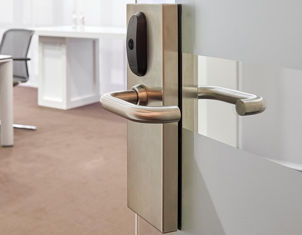 Selecciona el equipamiento de acceso